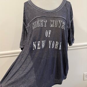 Side Lift Nursing Tee